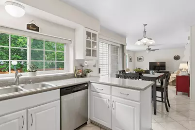 1289 Narragansett Drive, Carol Stream, IL 60188 - Photo 7
