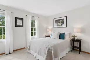 1289 Narragansett Dr, Carol Stream, IL 60188 - Photo 11