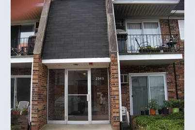 2343 Ogden Avenue #11, Downers Grove, IL 60515 - Photo 1