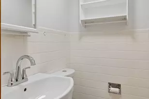 4928 N Lester Ave, Chicago, IL 60630 - Photo 15
