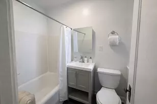 2344 W Addison St, Chicago, IL 60618 - Photo 7