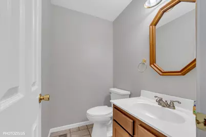 74 Bedford Road, Mundelein, IL 60060 - Photo 9