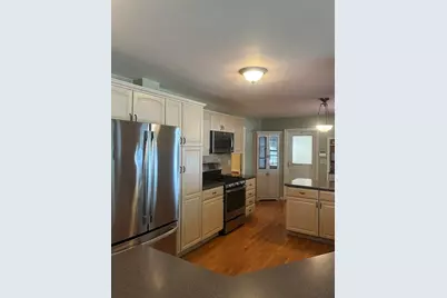 2221 Mayflower Drive, Aurora, IL 60506 - Photo 9