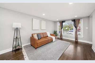 819 E 98th Place, Chicago, IL 60628 - Photo 9