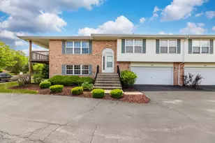 18118 Kirby Dr, Tinley Park, IL 60487 - Photo 1