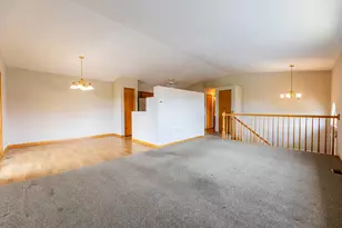 18118 Kirby Dr, Tinley Park, IL 60487 - Photo 3