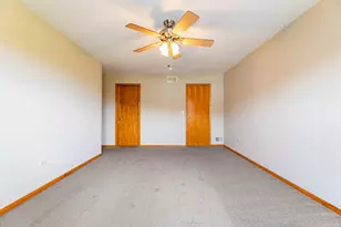 18118 Kirby Dr, Tinley Park, IL 60487 - Photo 9