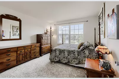 563 Camellia Avenue, Aurora, IL 60505 - Photo 19