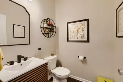 563 Camellia Avenue, Aurora, IL 60505 - Photo 11