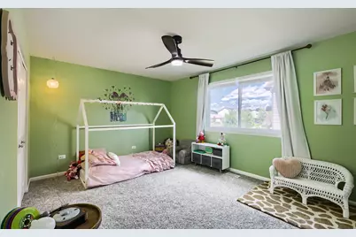 563 Camellia Avenue, Aurora, IL 60505 - Photo 17