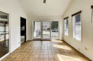 1411 N Burnng Bush Ln, Mount Prospect, IL 60056 - Photo 15