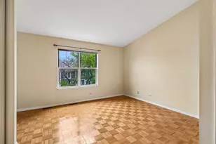 29 Sumac Ln, Schaumburg, IL 60193 - Photo 9
