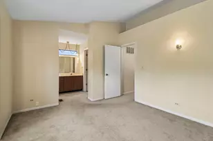 29 Sumac Ln, Schaumburg, IL 60193 - Photo 13