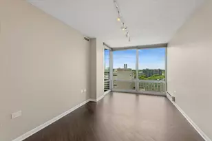 800 Elgin Rd, Evanston, IL 60201 - Photo 7