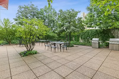 800 Elgin Road #1412, Evanston, IL 60201 - Photo 15