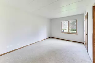 4932 Circle Ct, Crestwood, IL 60418 - Photo 11