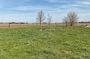 8809 E 3100 N Rd, Potomac, IL 61865 - Photo 7
