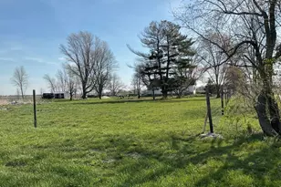 8809 E 3100 N Rd, Potomac, IL 61865 - Photo 3