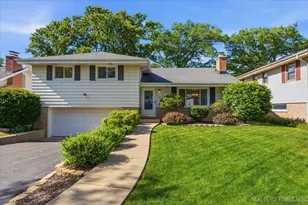 38 W Rand Rd, Villa Park, IL 60181 - Photo 1