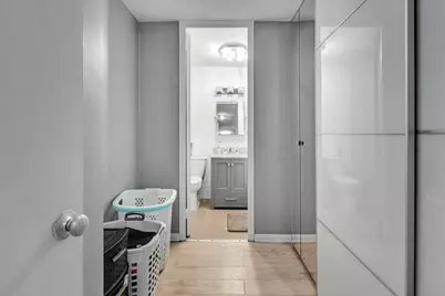601 E 32nd Street #403, Chicago, IL 60616 - Photo 9