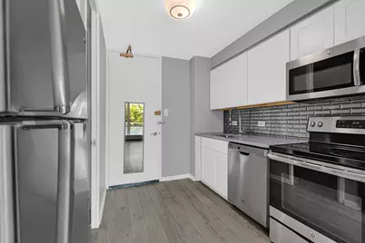 601 E 32nd Street #403, Chicago, IL 60616 - Photo 11