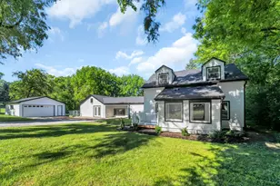 27283 W Nippersink Rd, Ingleside, IL 60041 - Photo 3