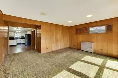 8631 E Prairie Road, Skokie, IL 60076 - Photo 7