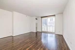 545 N Dearborn St, Chicago, IL 60654 - Photo 11