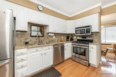 1317 Carol Lane, Naperville, IL 60565 - Photo 9