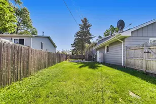 25378 W Park Ct, Lake Villa, IL 60046 - Photo 37