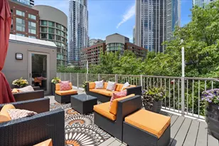 447 N McClurg Ct, Chicago, IL 60611 - Photo 5