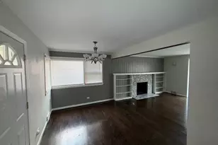 7 W 148th St, Dolton, IL 60419 - Photo 3