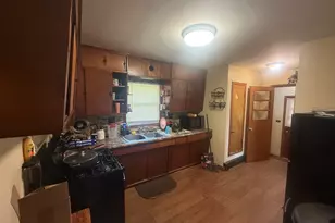 820 Cedar Ave, Waukegan, IL 60085 - Photo 15