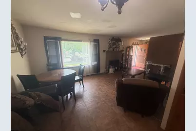 820 Cedar Avenue, Waukegan, IL 60085 - Photo 9