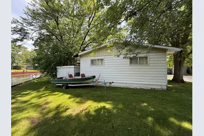224 Big Peninsula Road, Elgin, IL 60123 - Photo 9