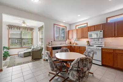 11484 Morning Glory Lane, Huntley, IL 60142 - Photo 5