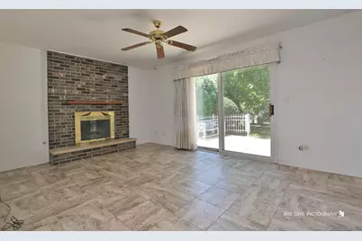 16 S Emerald Avenue, Mundelein, IL 60060 - Photo 19