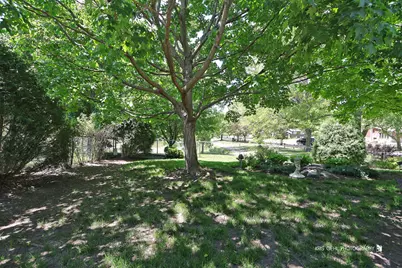 16 S Emerald Avenue, Mundelein, IL 60060 - Photo 25