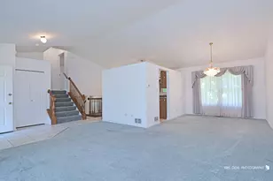 16 S Emerald Ave, Mundelein, IL 60060 - Photo 7