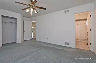 16 S Emerald Ave, Mundelein, IL 60060 - Photo 13