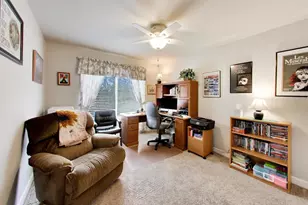 5660 Trinity Ct, Gurnee, IL 60031 - Photo 23