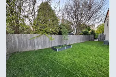 425 Beechwood Drive, Westmont, IL 60559 - Photo 13