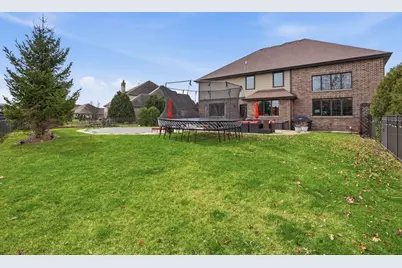 8743 Stone Creek Boulevard, Frankfort, IL 60423 - Photo 67