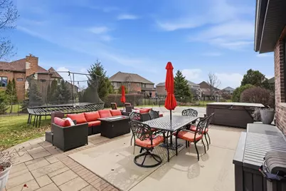 8743 Stone Creek Boulevard, Frankfort, IL 60423 - Photo 61