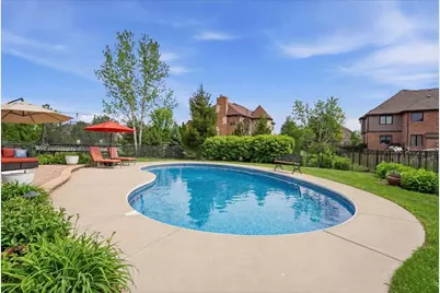 8743 Stone Creek Boulevard, Frankfort, IL 60423 - Photo 69