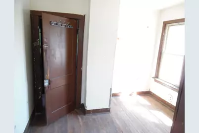 556 W 111th Street, Chicago, IL 60628 - Photo 13