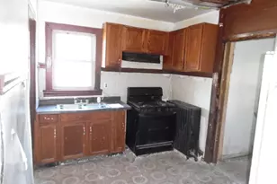 556 W 111th St, Chicago, IL 60628 - Photo 7