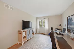 1263 Bellevue Dr, Dekalb, IL 60115 - Photo 25