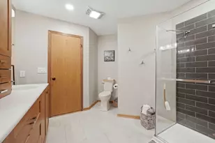 1263 Bellevue Dr, Dekalb, IL 60115 - Photo 31