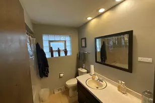 397 Saginaw Ave, Calumet City, IL 60409 - Photo 15